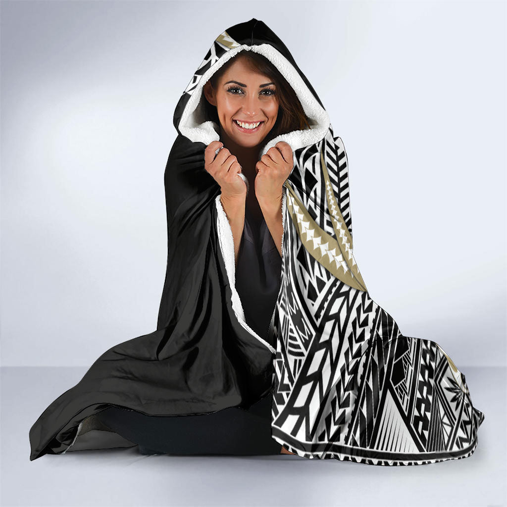 Personalized Collingwood Magpies Hooded Blanket Polynesian Tribal Magpie Mascot With Hibiscus Floral Art
