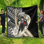 Personalized Collingwood Magpies Quilt Polynesian Tribal Magpie Mascot With Hibiscus Floral Art