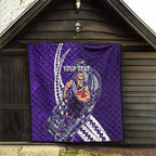 Personalized Fremantle Dockers Quilt Polynesian Tribal Freo Mascot With Hibiscus Floral Art