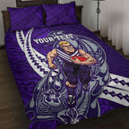 Personalized Fremantle Dockers Quilt Bed Set Polynesian Tribal Freo Mascot With Hibiscus Floral Art
