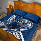 Personalized Geelong Cats Quilt Bed Set Polynesian Tribal Cat Mascot With Hibiscus Floral Art