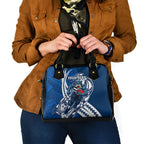 Personalized Geelong Cats Shoulder Handbag Polynesian Tribal Cat Mascot With Hibiscus Floral Art