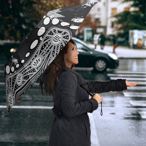 Personalized Collingwood Magpies Umbrella Aboriginal Pattern with Graffiti Style