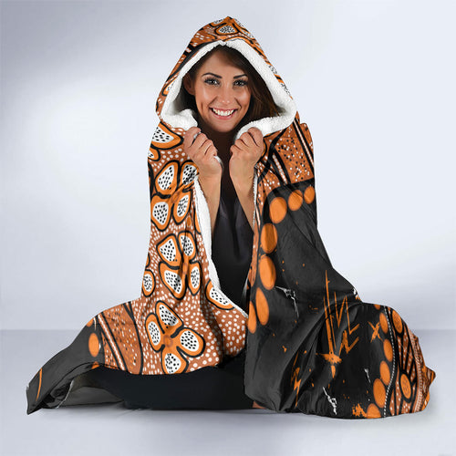 Personalized Greater Western Sydney Giants Hooded Blanket Aboriginal Pattern with Graffiti Style