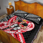 Personalized St Kilda Saints Quilt Bed Set Polynesian Tribal Saint Mascot With Hibiscus Floral Art