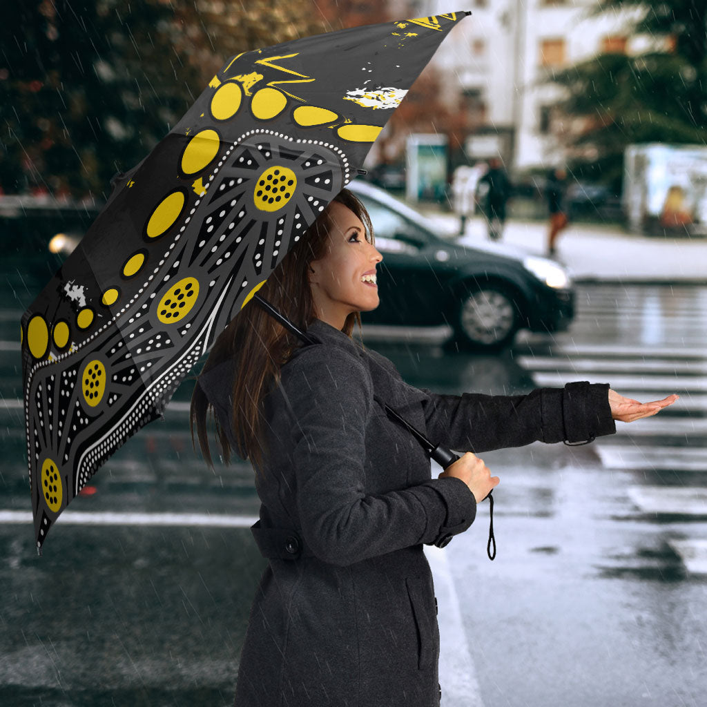 Personalized Richmond Tigers Umbrella Aboriginal Pattern with Graffiti Style
