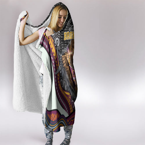 Brisbane Broncos Hooded Blanket The Scream of Lightning Eyes - Indigenous Dot Ripping Effect