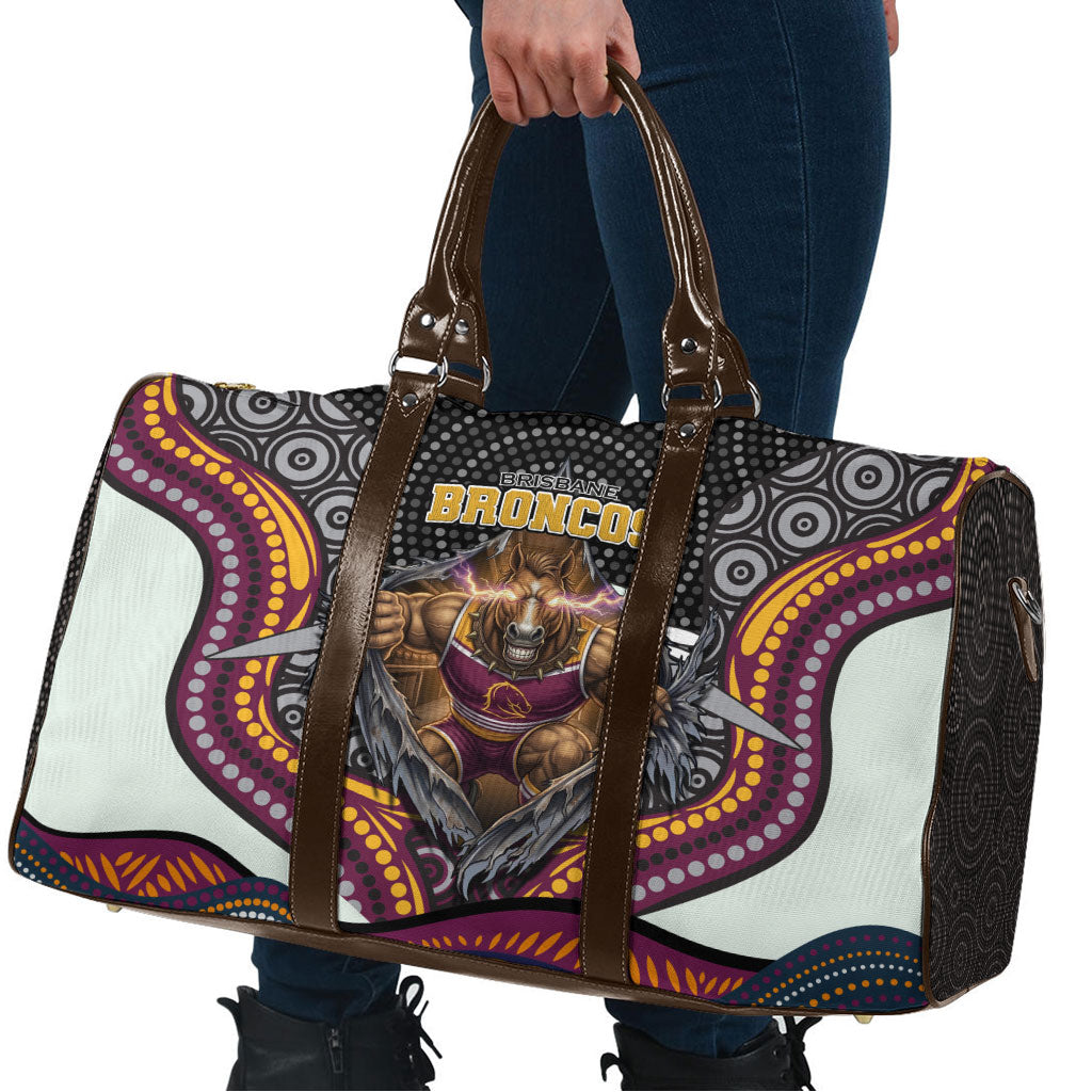 Brisbane Broncos Travel Bag The Scream of Lightning Eyes - Indigenous Dot Ripping Effect