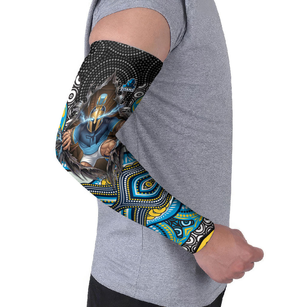 Gold Coast Titans Arm Sleeves The Scream of Lightning Eyes - Indigenous Dot Ripping Effect