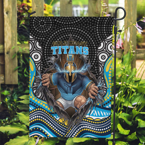 Gold Coast Titans Garden Flag The Scream of Lightning Eyes - Indigenous Dot Ripping Effect