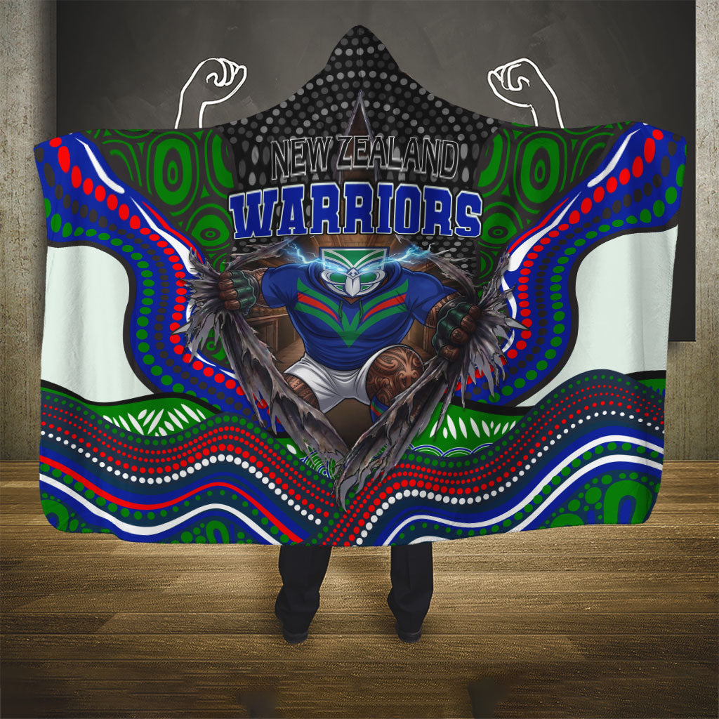 New Zealand Warriors Hooded Blanket The Scream of Lightning Eyes - Indigenous Dot Ripping Effect