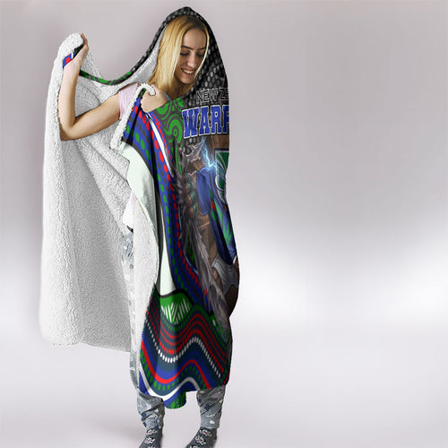 New Zealand Warriors Hooded Blanket The Scream of Lightning Eyes - Indigenous Dot Ripping Effect
