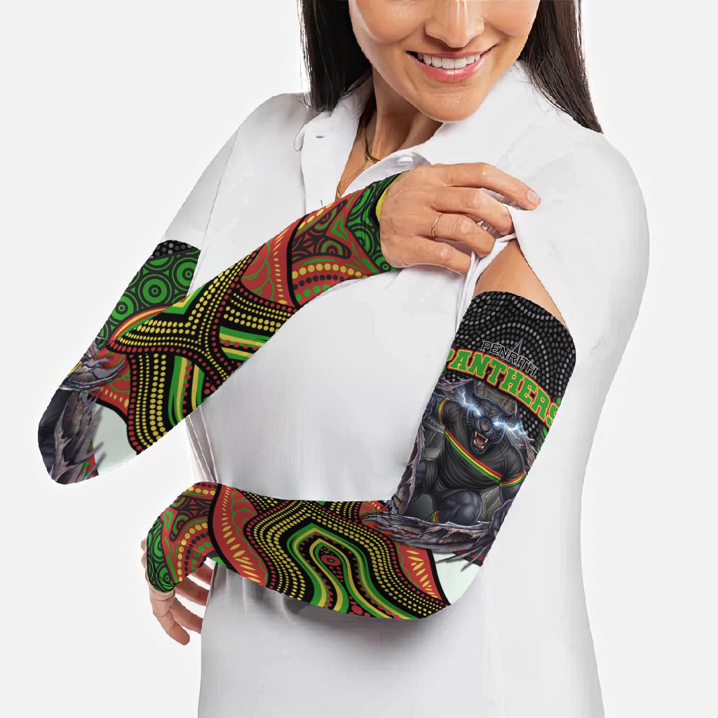 Penrith Panthers Arm Sleeves The Scream of Lightning Eyes - Indigenous Dot Ripping Effect