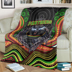 Penrith Panthers Blanket The Scream of Lightning Eyes - Indigenous Dot Ripping Effect