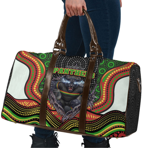 Penrith Panthers Travel Bag The Scream of Lightning Eyes - Indigenous Dot Ripping Effect