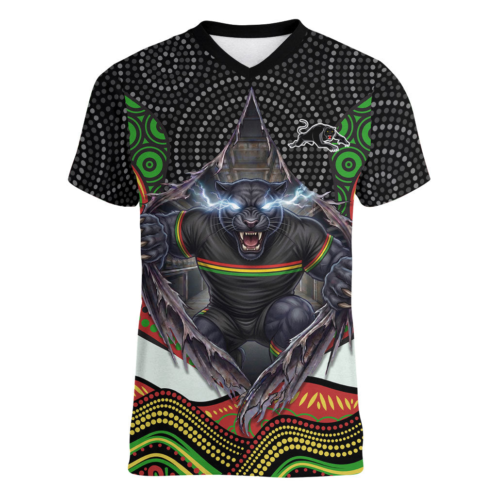 Penrith Panthers Women V-Neck T-Shirt The Scream of Lightning Eyes - Indigenous Dot Ripping Effect