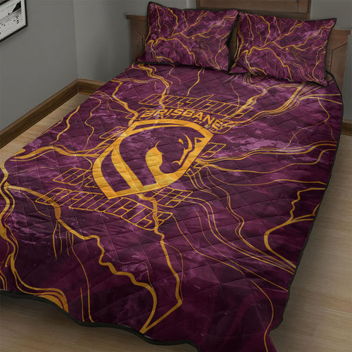 Brisbane Broncos Quilt Bed Set Gold Marble Pattern With Vibrant Topography Lines