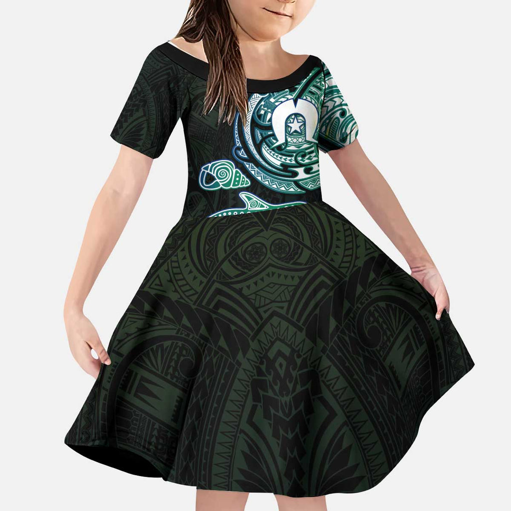 Whale and Dhari Torres Strait Islands Kid Short Sleeve Dress Deep Green Oceanic Tribal Pattern Art