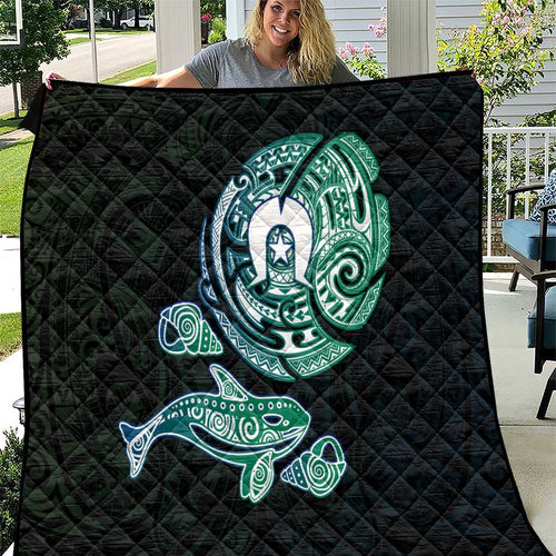 Whale and Dhari Torres Strait Islands Quilt Deep Green Oceanic Tribal Pattern Art