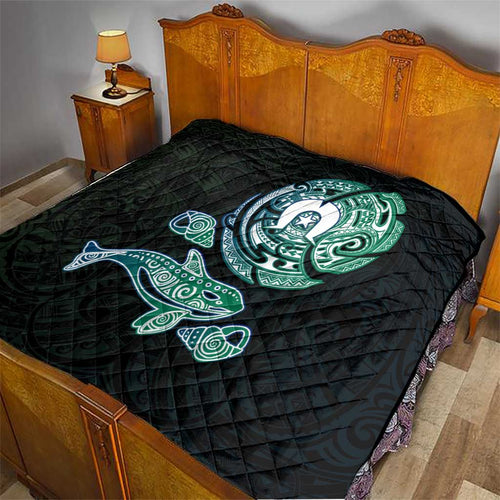 Whale and Dhari Torres Strait Islands Quilt Deep Green Oceanic Tribal Pattern Art