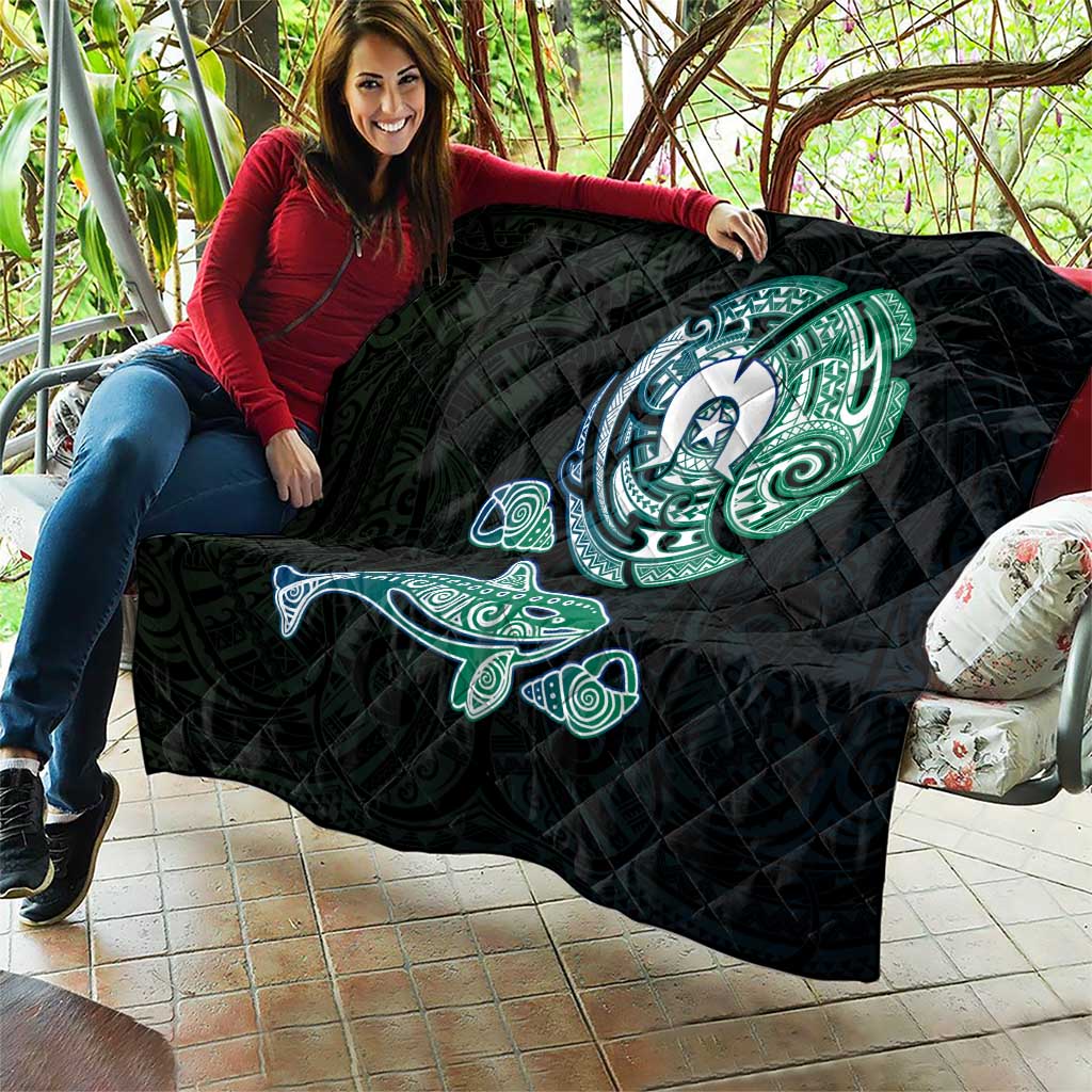 Whale and Dhari Torres Strait Islands Quilt Deep Green Oceanic Tribal Pattern Art