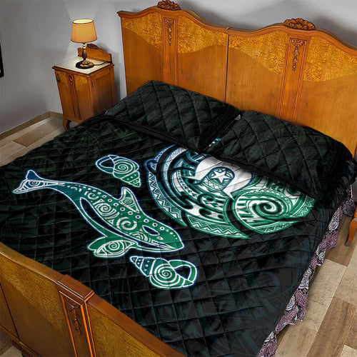 Whale and Dhari Torres Strait Islands Quilt Bed Set Deep Green Oceanic Tribal Pattern Art