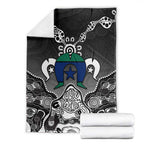 Torres Strait Islander Flag Blanket Dhari Indigenous Dotwork Pattern Art