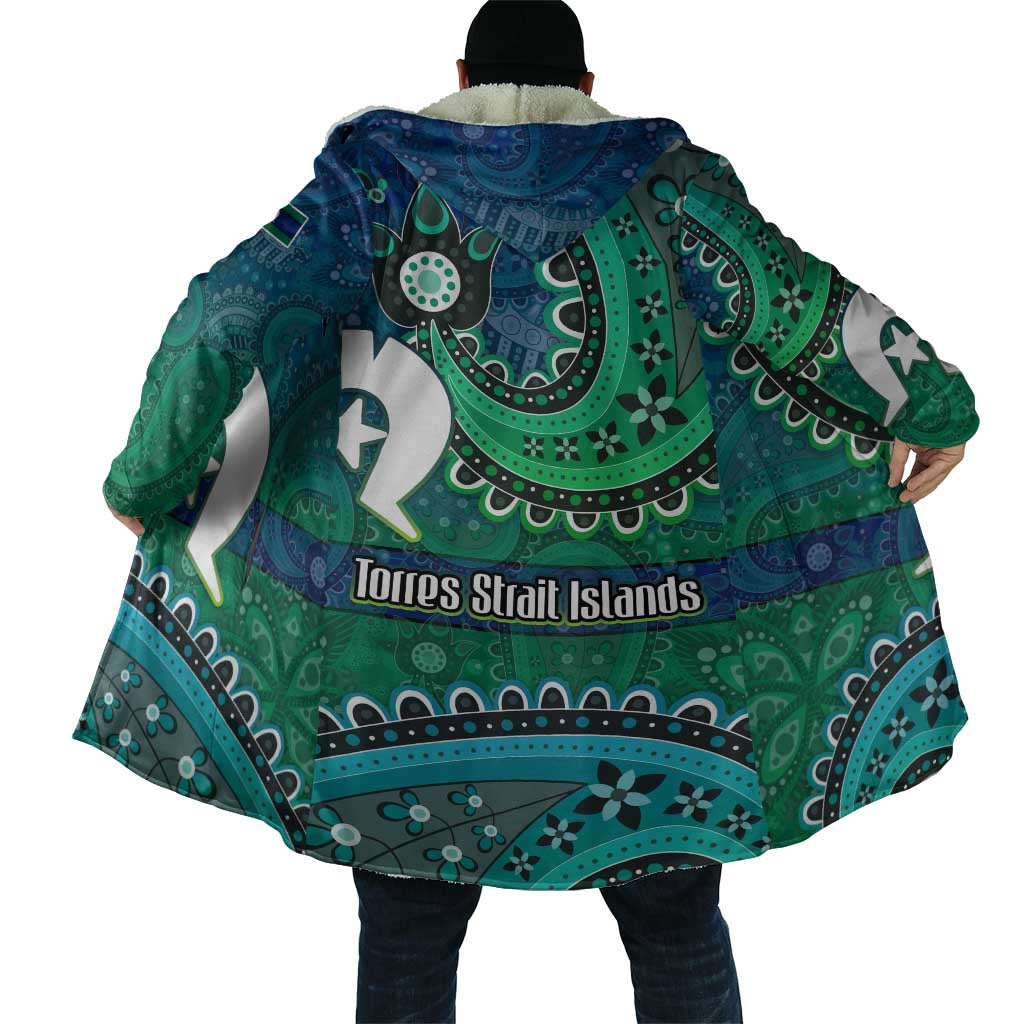 Torres Strait Islands Cloak Dhari Emblem Vibrant Teal Indigenous