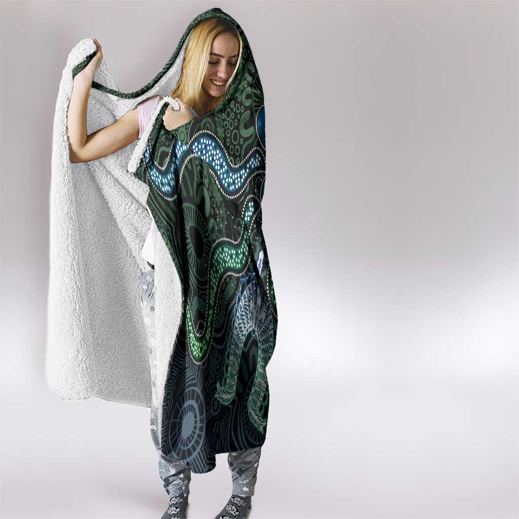 Torres Strait Islands Hooded Blanket Indigenous Australian Marine Tribal Dot Art