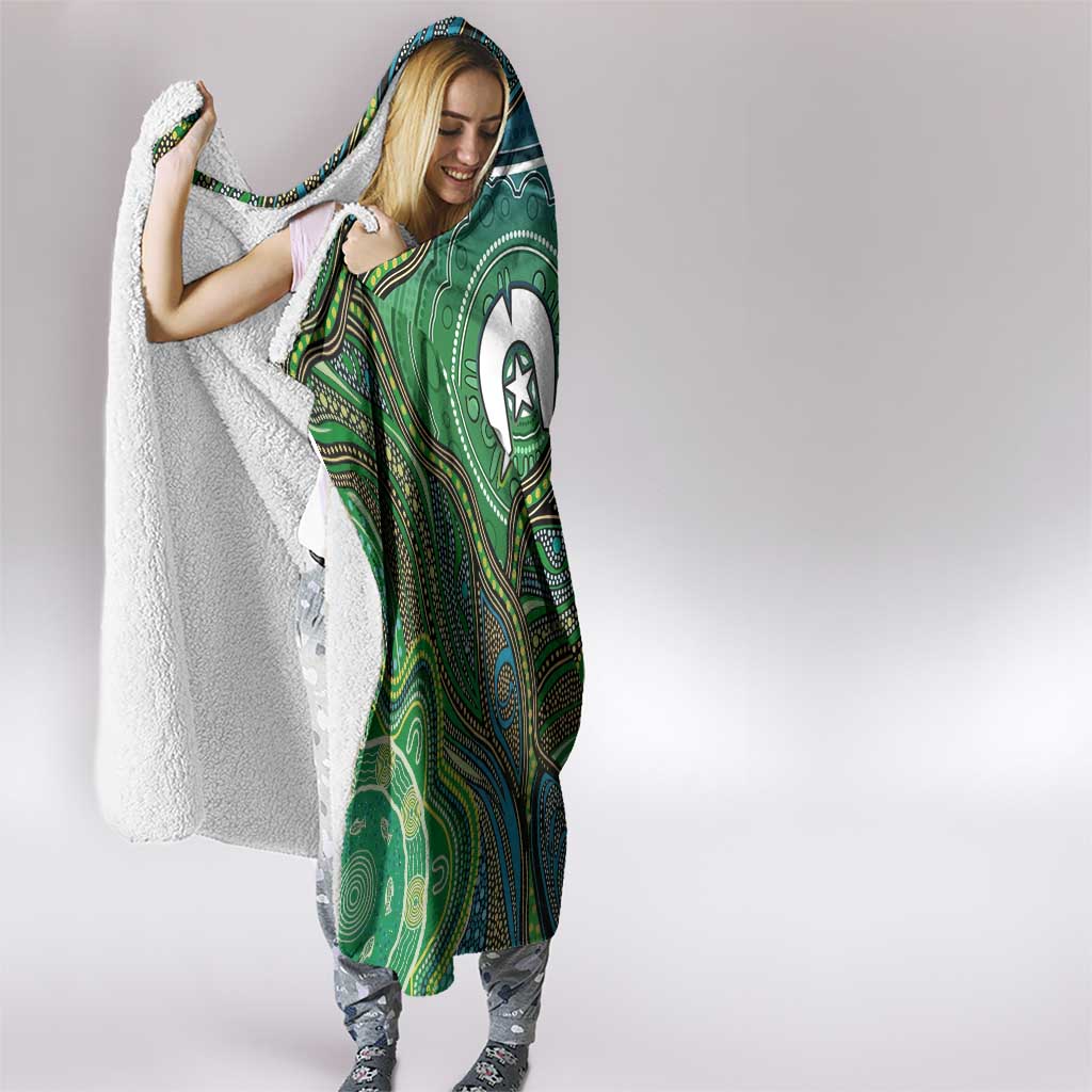 Torres Strait Islands Hooded Blanket Indigenous Ocean Wave Dot Green Color