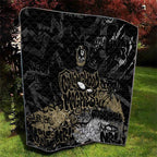 Collingwood Magpies Quilt Urban Graffiti Street Art - Bold Abstract Spray Paint