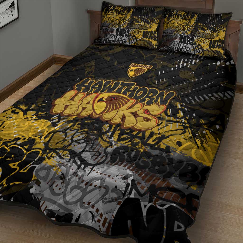 Hawthorn Hawks Quilt Bed Set Urban Graffiti Street Art - Bold Abstract Spray Paint