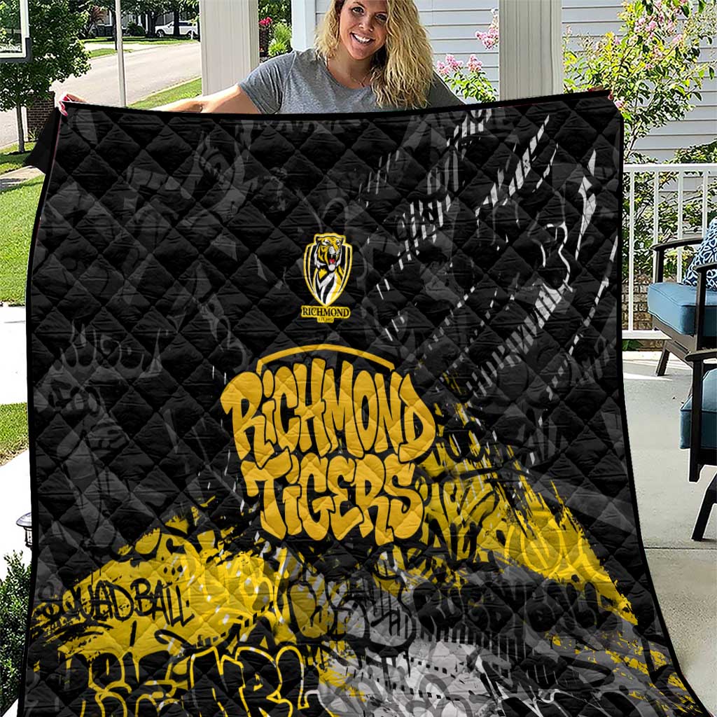 Richmond Tigers Quilt Urban Graffiti Street Art - Bold Abstract Spray Paint