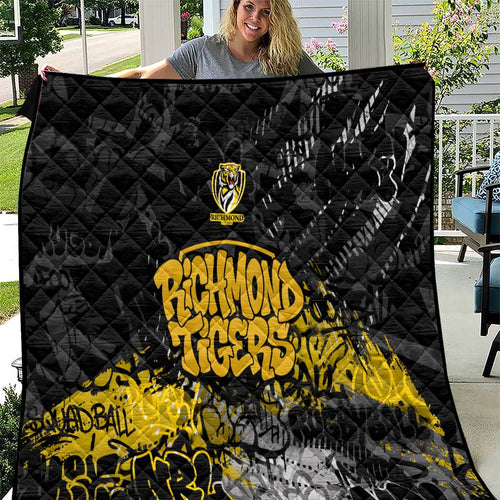 Richmond Tigers Quilt Urban Graffiti Street Art - Bold Abstract Spray Paint