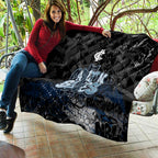 Carlton Blues Quilt Urban Graffiti Street Art - Bold Abstract Spray Paint