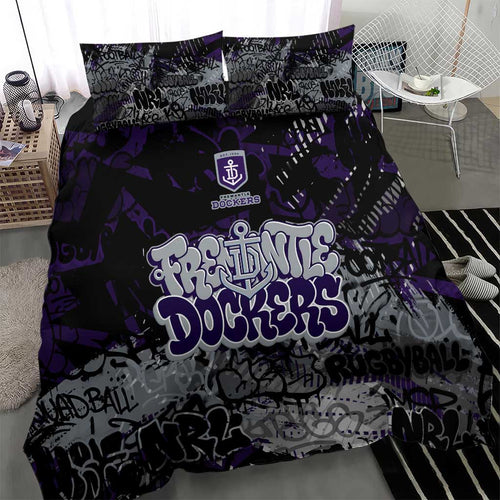 Fremantle Dockers Bedding Set Urban Graffiti Street Art - Bold Abstract Spray Paint