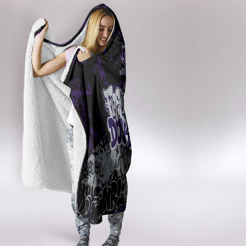 Fremantle Dockers Hooded Blanket Urban Graffiti Street Art - Bold Abstract Spray Paint