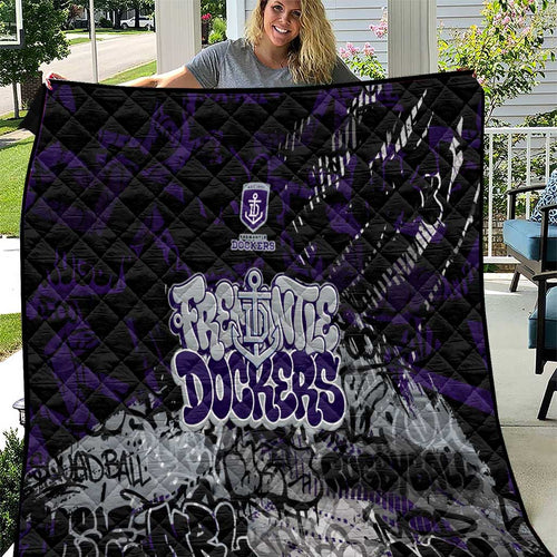 Fremantle Dockers Quilt Urban Graffiti Street Art - Bold Abstract Spray Paint