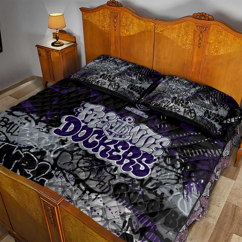 Fremantle Dockers Quilt Bed Set Urban Graffiti Street Art - Bold Abstract Spray Paint