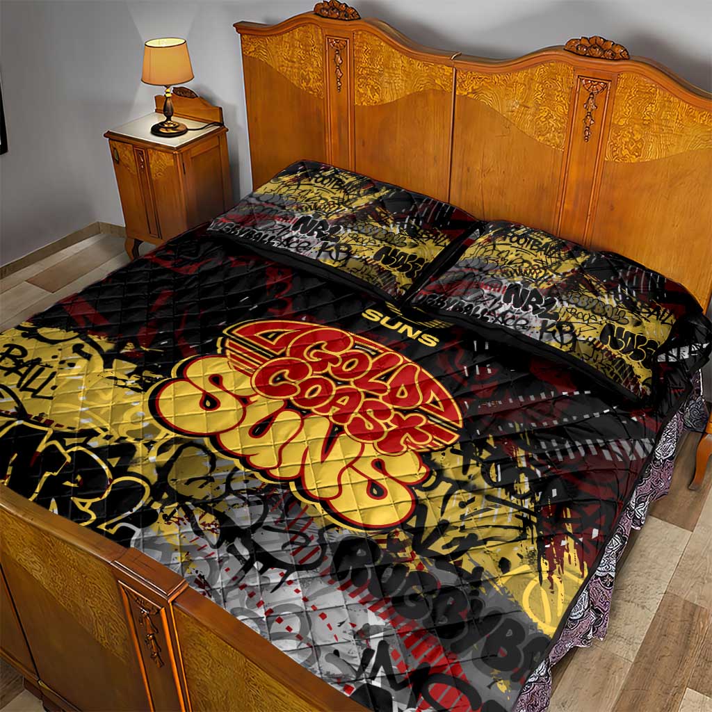 Gold Coast Suns Quilt Bed Set Urban Graffiti Street Art - Bold Abstract Spray Paint