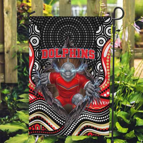 Dolphins Garden Flag The Scream of Lightning Eyes - Indigenous Dot Ripping Effect