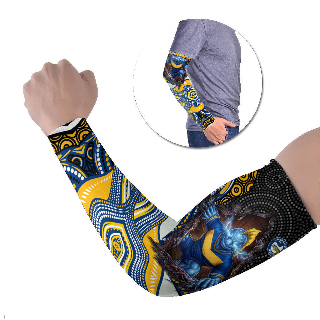 Parramatta Eels Arm Sleeves The Scream of Lightning Eyes - Indigenous Dot Ripping Effect