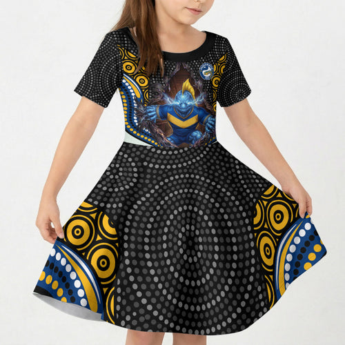 Parramatta Eels Kid Short Sleeve Dress The Scream of Lightning Eyes - Indigenous Dot Ripping Effect