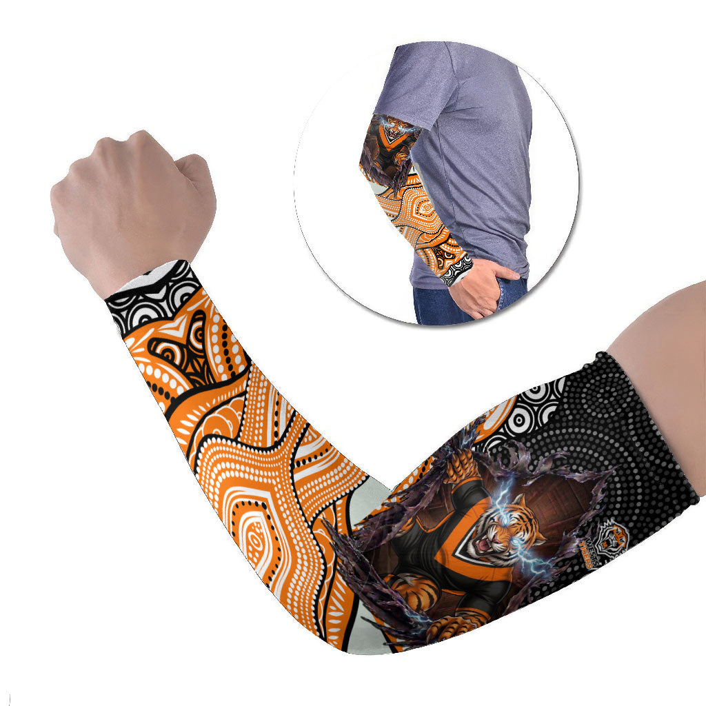 Wests Tigers Arm Sleeves The Scream of Lightning Eyes - Indigenous Dot Ripping Effect