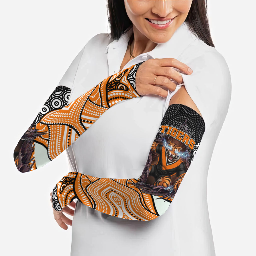 Wests Tigers Arm Sleeves The Scream of Lightning Eyes - Indigenous Dot Ripping Effect