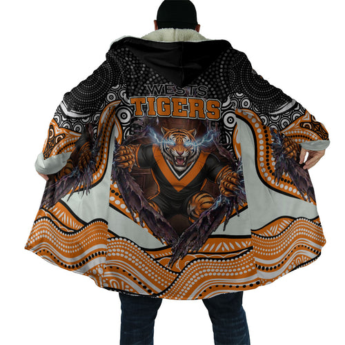 Wests Tigers Cloak The Scream of Lightning Eyes - Indigenous Dot Ripping Effect