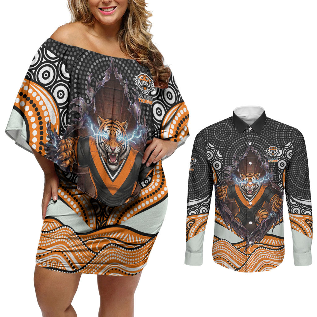 Wests Tigers Couples Matching Off Shoulder Short Dress and Long Sleeve Button Shirt The Scream of Lightning Eyes - Indigenous Dot Ripping Effect