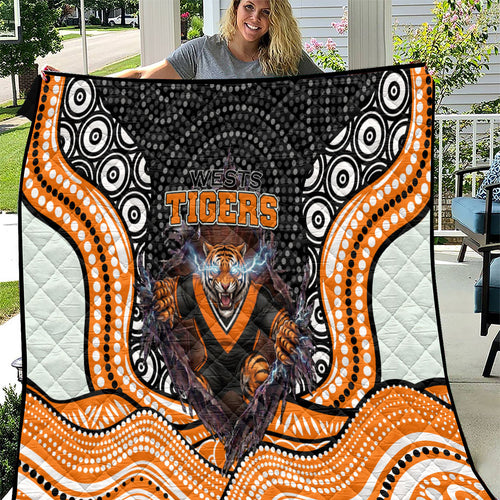 Wests Tigers Quilt The Scream of Lightning Eyes - Indigenous Dot Ripping Effect