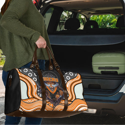 Wests Tigers Travel Bag The Scream of Lightning Eyes - Indigenous Dot Ripping Effect