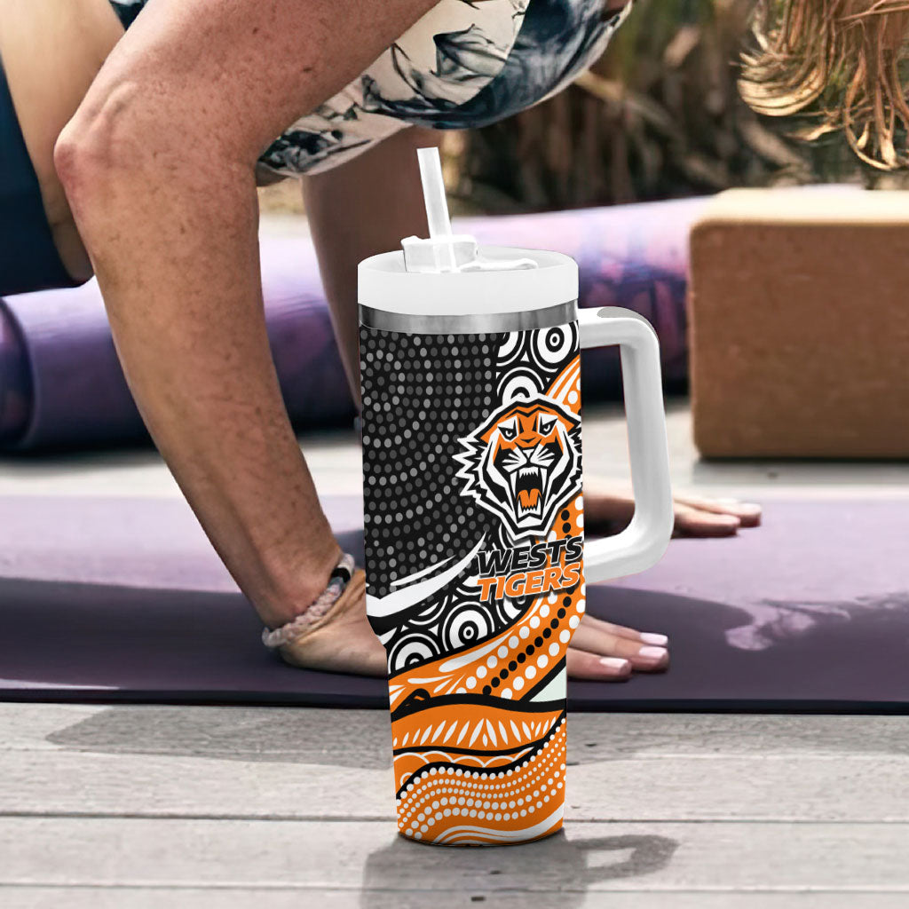 Wests Tigers Tumbler With Handle The Scream of Lightning Eyes - Indigenous Dot Ripping Effect